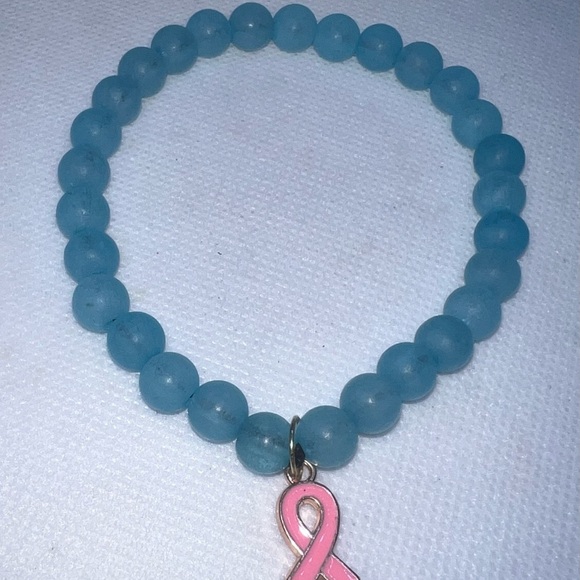♦️ 
Pink Ribbon Charm Blue Beaded Bracelet - Picture 1 of 3